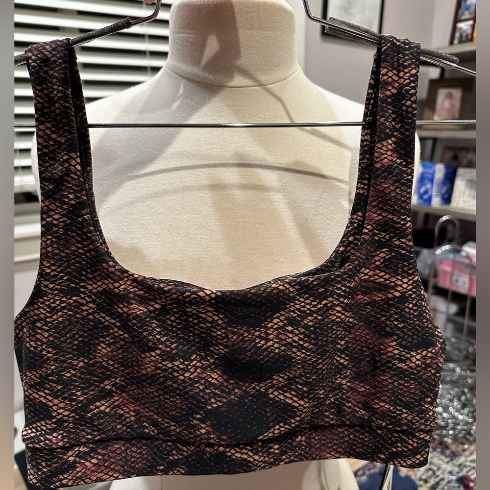 Strut this Sports bra